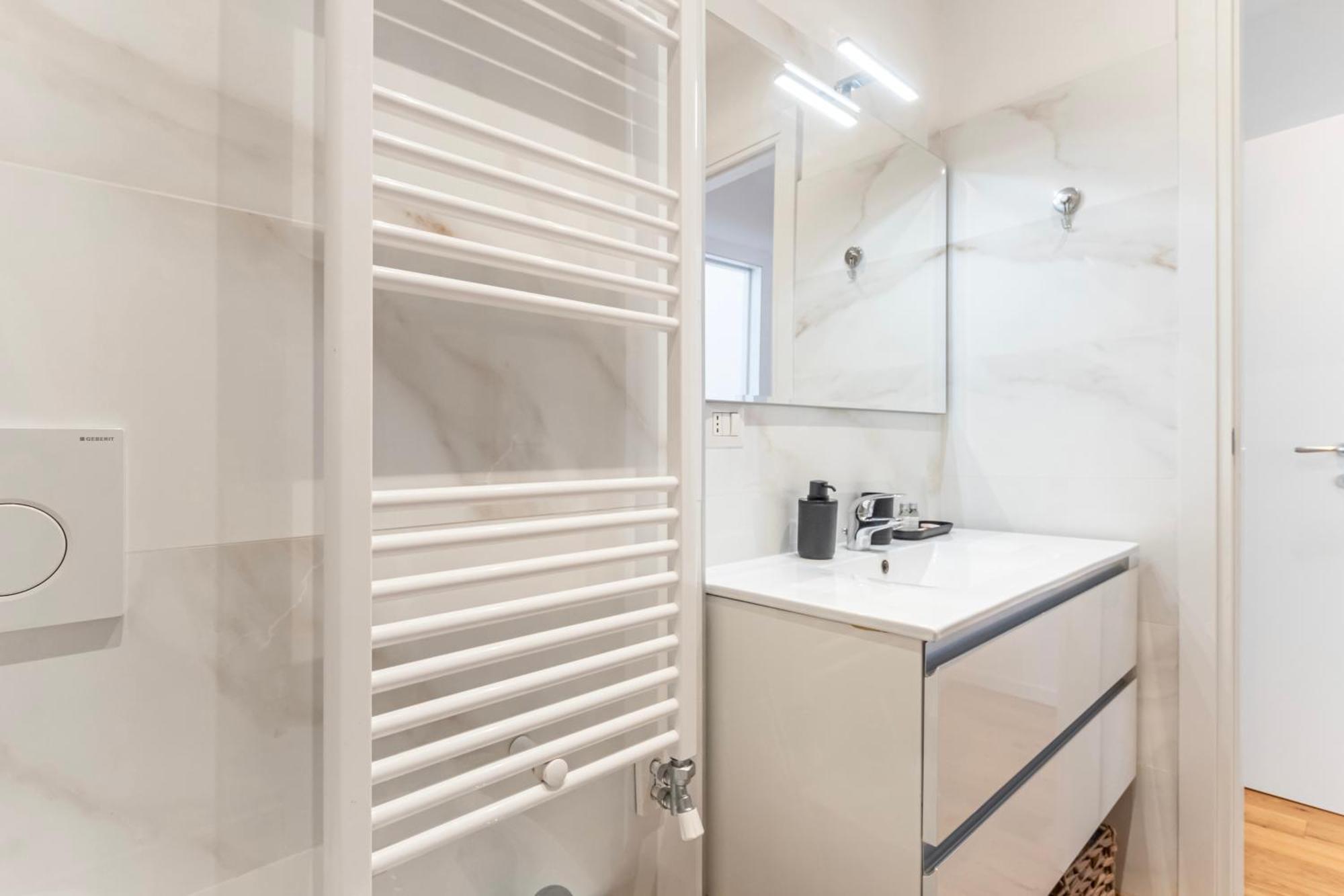 Apartment Bright 700m From Dergano M3 Mailand